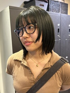 アンドバイモードケイズ (and by MODE K's) (サロンスタイル）ぱっつんボブ/オリーブ/フェイスレイヤー