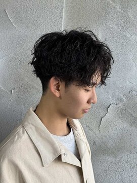 ニアウ 高崎店(Niau) MEN’S HAIR/サーフカール/刈り上げセンターパート/群馬高崎