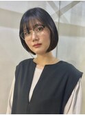 ”ナチュラルボブスタイル×モノトーンカラー”