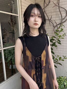 アミュレ ヘア サロン(Amule hair salon) シースルーバング、大人韓国巻きスタイル