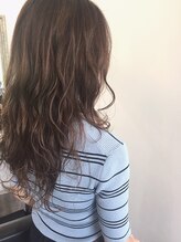 ヘアーメイクムーンリバー(hair make MOON RIVER) ロングレイヤー