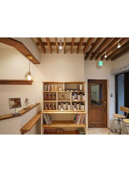 【カット\3500/カット+カラー\5000】実力派スタイリストの技術をリーズナブルな価格でご提供◎