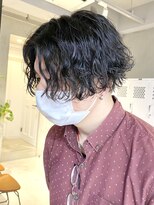 エリマ 調布(elima)&nbsp;ツイストスパイラル/波巻きパーマ/センターパート[調布]