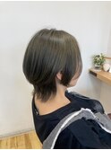 レイヤーカット　ウルフカット　えりあしすっきり