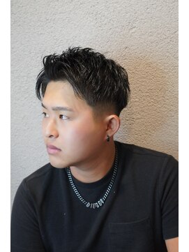 髪工房ケンズ 上新庄(髪工房ken's) アップバングフェード