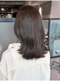 秋色オリーブカラー透明感カラーくすみベージュ_ba532171