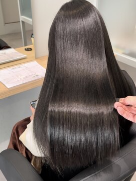 ジェーンバイボヌール(Jane by Bonheur) 【高濃度水素ストレート】茨木/艶髪/30代40代/髪質改善/縮毛矯正