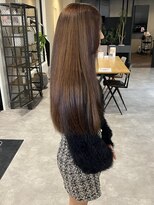 ナンバー(number+)&nbsp;20代30代大人かわいいモカベージュナチュラルロングヘアー