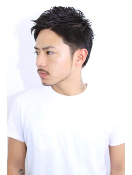 ロゼ 茨木(Rose) 【ROSE】刈り上げ_メンズショート_フェザーショート