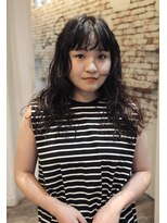 クイン(qin)&nbsp;緩めスパイラルロングパーマ