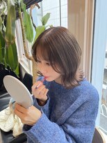 ヴァイス 新宿店(VAICE)&nbsp;柔らかいオリーブベージュ＊