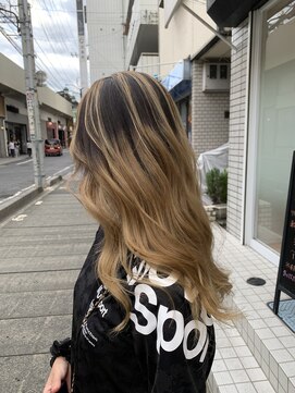 アズールサン 草加西口店(azule-sun) バレイヤージュ,グラデーション,ベージュ,グレージュ【草加】