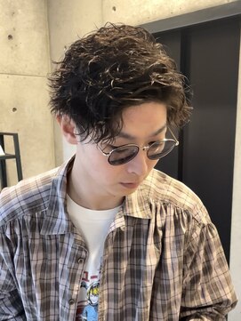 ブルニール 心斎橋(BLEUNIR) ツイストスパイラルパーマ かきあげオールバック 30代メンズ