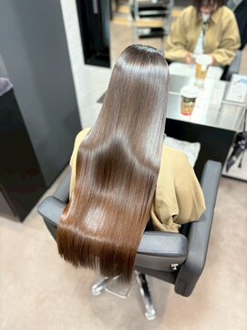 ユーザ(YUZA) 縮毛矯正