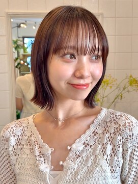 グリーンミドル(GREEN middle) 切りっぱなしボブ/シースルーバング/顔周りレイヤーボブ/代官山