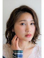 シュクラン(ShuKRun)&nbsp;【ShuKRun　不動前】肩上×跳ねさせセミディスタイル