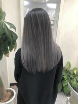 美容室 サワコ 国府店(SAWAKO)&nbsp;グレーシャドウルーツ【ホワイトグレー】