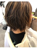 ヘアーアトレ(hair attrait) ゆるふわハイライト