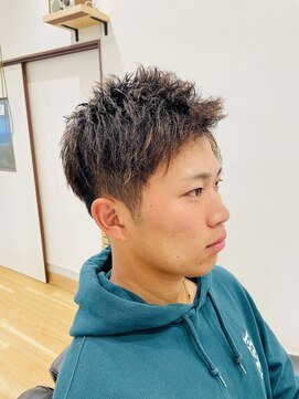 コウ(KOH) ツイストショート