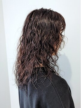 ゴーズゴードットビー 吉祥寺(go s go .b) 【gosgo近藤】ロングウルフ/スパイラルパーマ/レイヤー/前髪