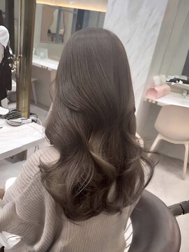 ロンド レア 天神大名店(Lond Le’a) 髪質改善メルティー透け感ベージュカラー小顔似合わせカット天神