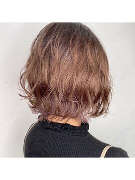ベレッタ 枚方店(veretta.) 切りっぱなしボブ/ショートボブ/ぷつっとボブ/ピンクベージュ