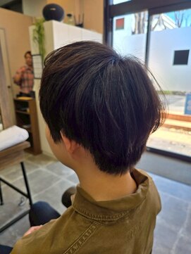 バセット バイ アルター 鎌取店(basset by aL-ter) メンズカット/メンズパーマ/鎌取駅/韓国風/白髪染め