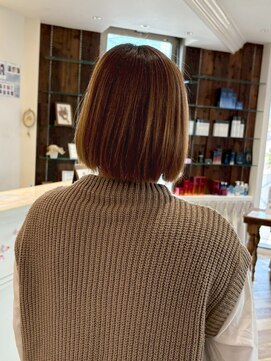 ユーシャンボール(U-CHAMBORD) 美シルエットボブ【寝屋川/髪質改善/白髪ぼかし】