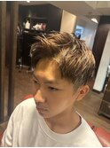 グレージュ　アップバングショート