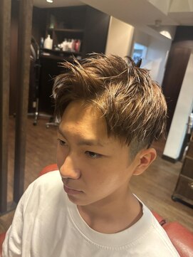 ディスパッチヘアー 今津店(DISPATCH HAIR) グレージュ アップバングショート