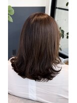 オーケストラ(Orchestra) くびれレイヤー グレイカラー白髪ぼかし40代50代