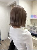 ミルクティーベージュ/ハイトーン