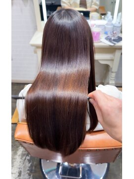 シック(Chic) メテオカラートリートメント+スパ『15種類』毛先整えるカット込