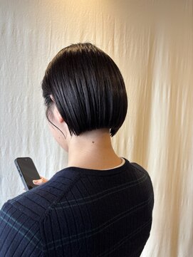 ココカラヘアー ニコ(cococara hair nico) ミニボブ/切りっぱなしボブ/