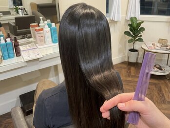 トゥ ルーチェ(tu.luce)の写真/湿気に負けない美しいストレートヘア★オージュアトリートメントの掛け合わせでケアもばっちり◎