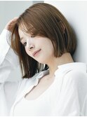 表参道白髪ぼかしウルフショートボブベージュアッシュグレージュ