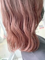 ワースホワイル(WORTH WHILE) 大人ガーリーダークアッシュミディアムレイヤーカットブリーチ