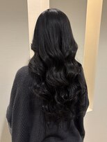 リング ヘアーハウス(ring Hair Haus) 思わず触れたくなる黒髪ツヤロング