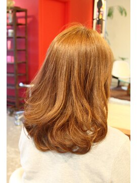 エッセンシャルルックス(Essential Looks) ミディアムスタイル