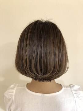 クイントネオリーブ 自由が丘正面口店(quint:neolive) 【neolive quint 自由が丘】岩崎裕貴 Neolive スタイル