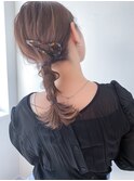 アイロンいらず！簡単ポニーテールアレンジ