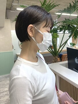 ヘーゼル 博多(HAZEL.) ショートボブ×インナーカラー/RISA