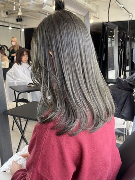 アクアオモテサンドウ(ACQUA omotesando) △透明感ブリーチなしダブルカラーオリーブグレージュ髪質改善