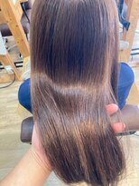 グランバイ アトリエドングリ(Grand × AtlierDonguri) お客様髪質改善データ1110(ピンクベージュ)