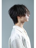 ソフトツイストスパイラルパーマセンターパートウルフメンズヘア