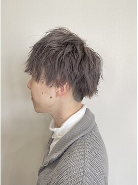 オル(Olu) ケアブリーチ×グレージュ×ツーブロ×アッシュグレー