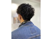 セバスティアン(SEBASTIAN)