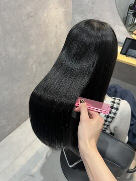 リル(LiLu) 大人可愛い艶髪☆黒髪