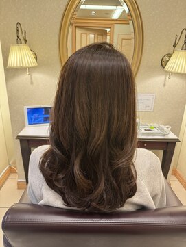 松本平太郎美容室 銀座本店 シフォンベージュ