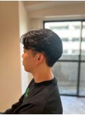 20代30代40代◎MEN’HAIRブルーブラック刈り上げマッシュ